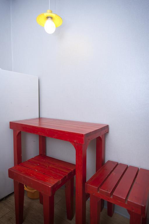 Shinchon Guest House Seoul Ngoại thất bức ảnh