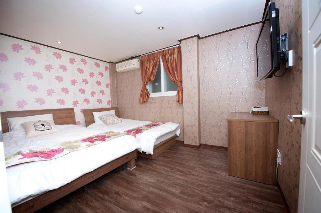 Shinchon Guest House Seoul Phòng bức ảnh