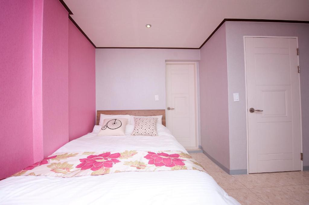Shinchon Guest House Seoul Phòng bức ảnh