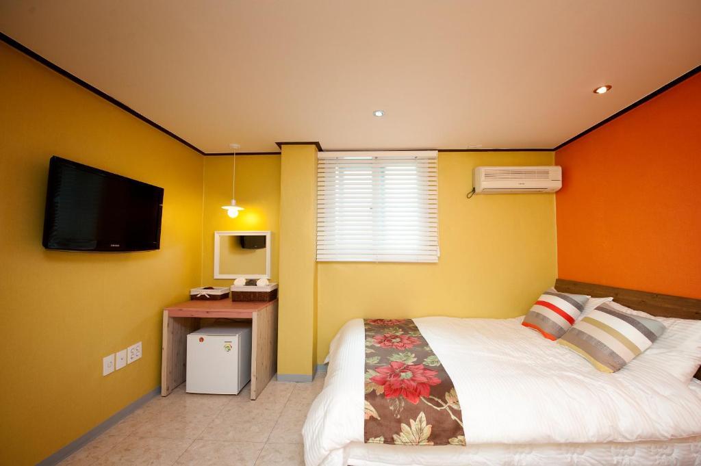 Shinchon Guest House Seoul Ngoại thất bức ảnh